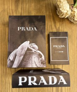Caja libro Prada