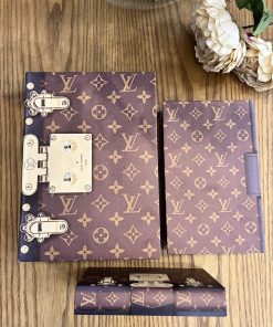 Caja libro Louis Vuitton